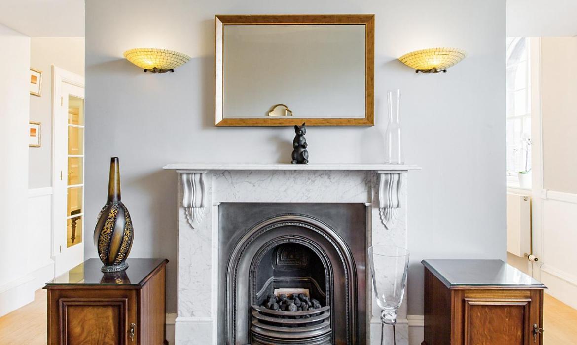 Royal Mile Apartments เอดินบะระ ภายนอก รูปภาพ
